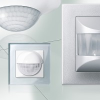 M-Plan рамка 1 постовая Merten System M алюминий (MTN486160)