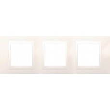 Рамка трехместная Unica Plus. Цвет Слоновая кость MGU6.006.25