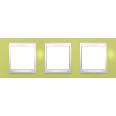 Рамка трехместная Unica Plus. Цвет Зелёное яблоко MGU6.006.563