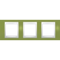 Рамка трехместная Unica Plus. Цвет Фисташковый MGU6.006.566