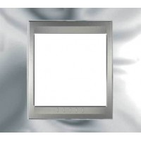 Рамка одноместная Unica Top. Цвет Блестящий хром/Алюминий MGU66.002.010 Рамка одноместная Unica Top. Цвет Блестящий хром/Алюминий MGU66.002.010