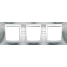Рамка 3-местная Unica Top. Цвет Блестящий хром/Белый MGU66.006.810