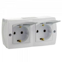 Розетка двойная с крышкой и заземлением серии Octans. Цвет Белый